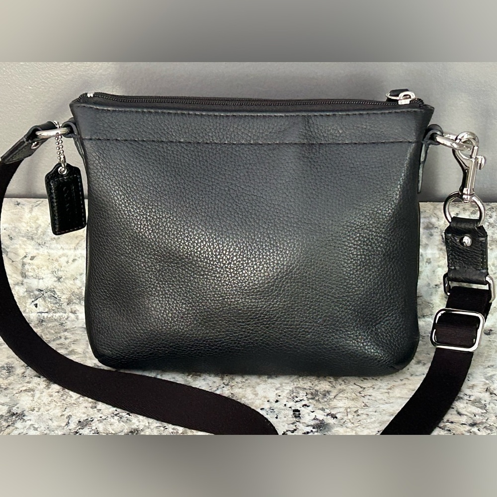 Coach Black Pebbled Leather Penelope Crossbody Silver Hardware Turnlock Pocket - Picture 7 of 15